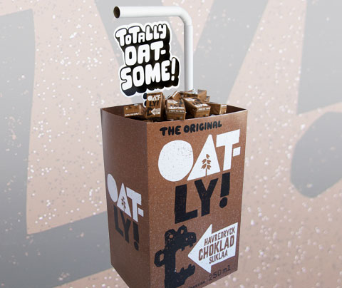 Åtta45 Case Oatly print POS